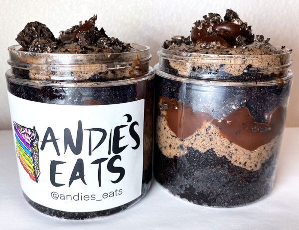 Andie's Eats Cookies and Cream Cake Scraps | Custom Cake Bakery Westchester | Cake Scrap Creations NYC